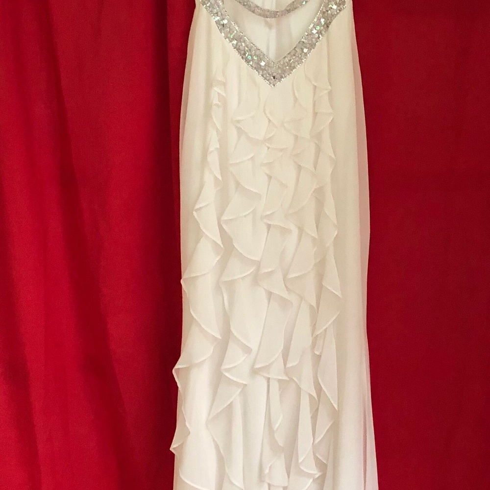 Gown Faviana View 3